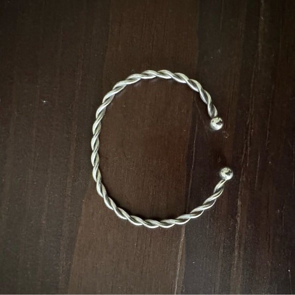 Eden Hand Arts Jewelry - Eden Hand Arts 7.5” Silver Twisted Bracelet